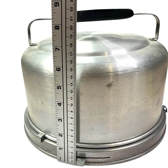 Mirro Aluminum Cake Saver Carrier Locking Lid W/ Handle Pan Vintage 60s USA Made - Picture 10 of 13